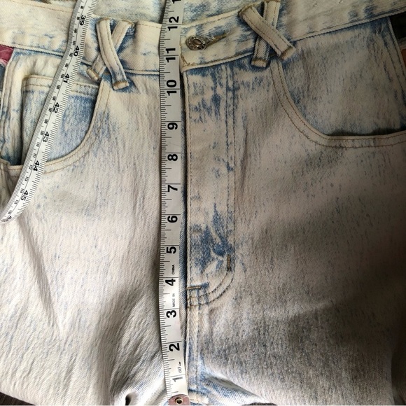 Vintage 90s Anti-Basic Daily Jeans Size 28x28 High Rise Alternative Cobain - Picture 7 of 11